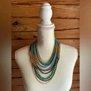 Stella & Dot Retired Zahara Bib Statement Necklace with semi precious stones​